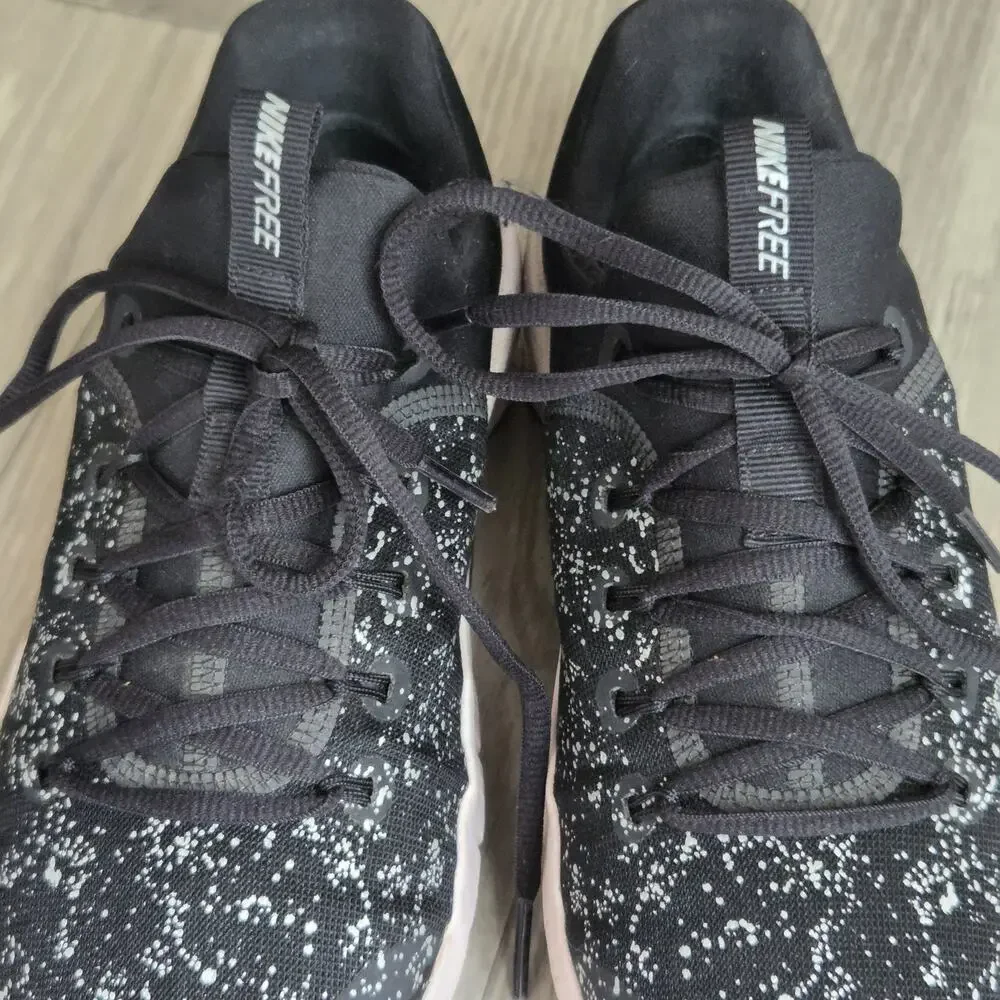 Nike women size